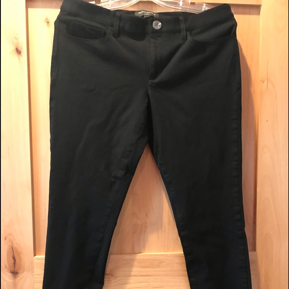 Banana Republic Sloan Fit Size 8 Black Pant